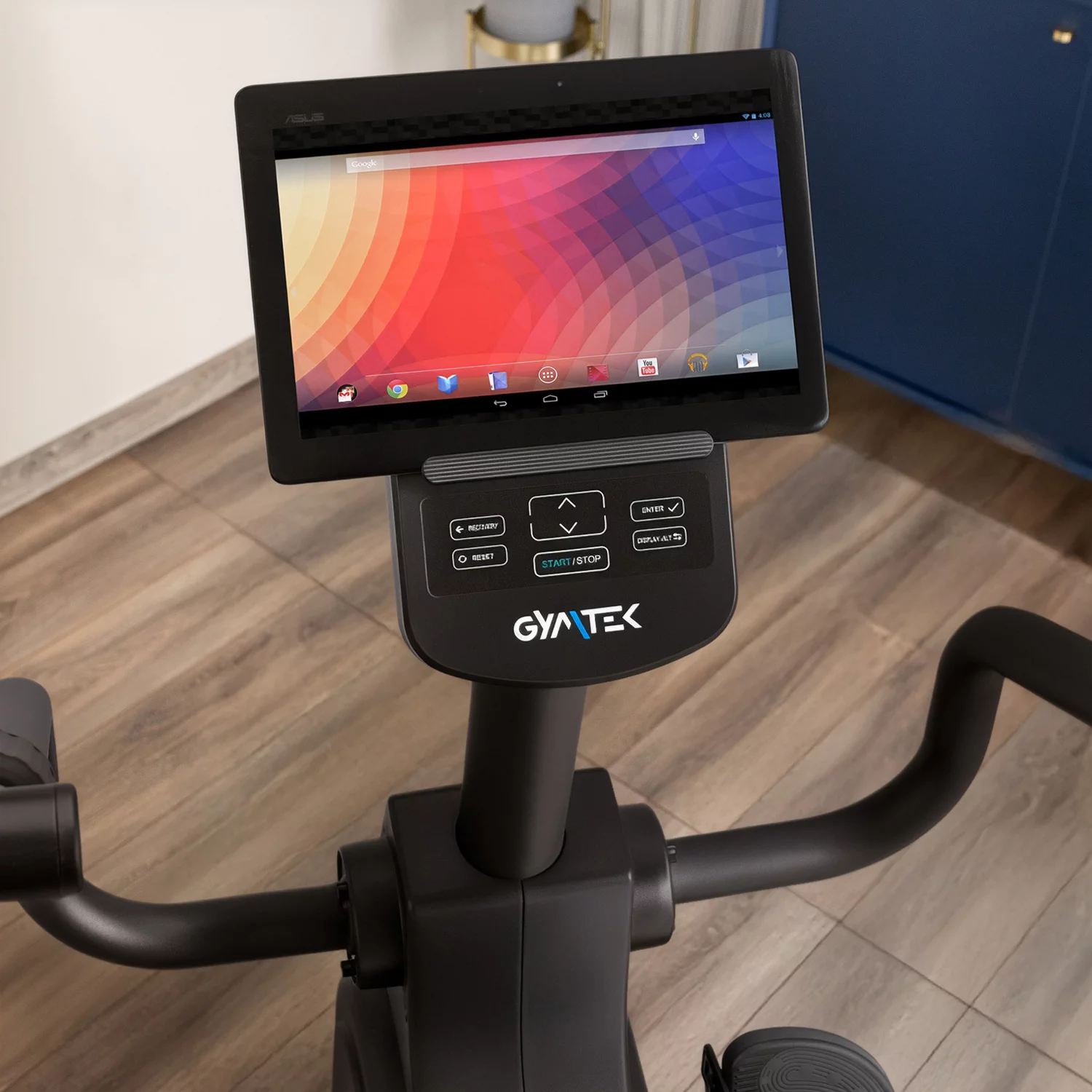 Rower poziomy z obrotowym siedziskiem XBR8000 Gymtek - obrazek 8