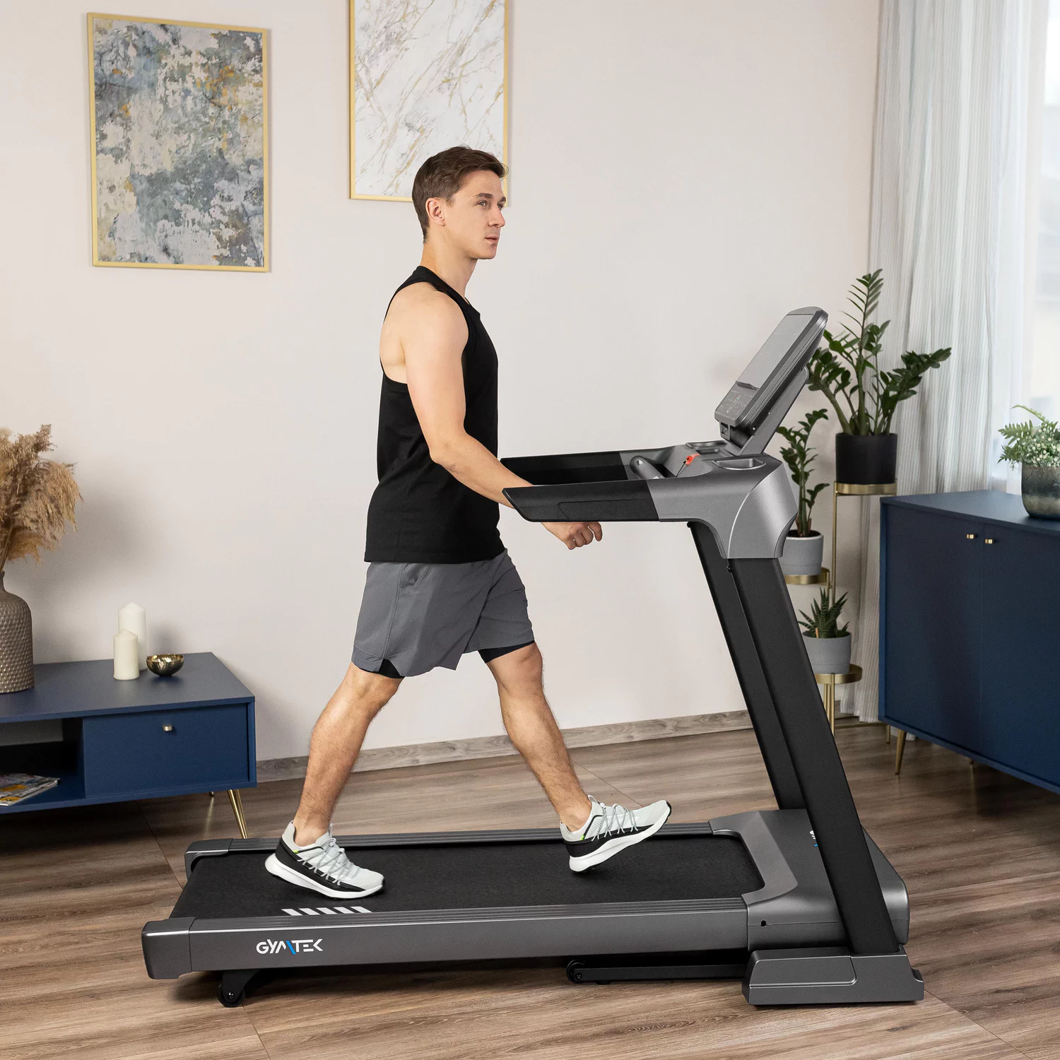 Bieżnia elektryczna XT850 Gymtek - obrazek 8