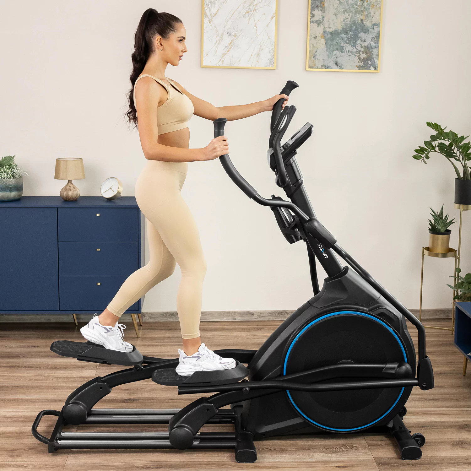 Orbitrek elektromagnetyczny XCF9200 Gymtek - obrazek 4